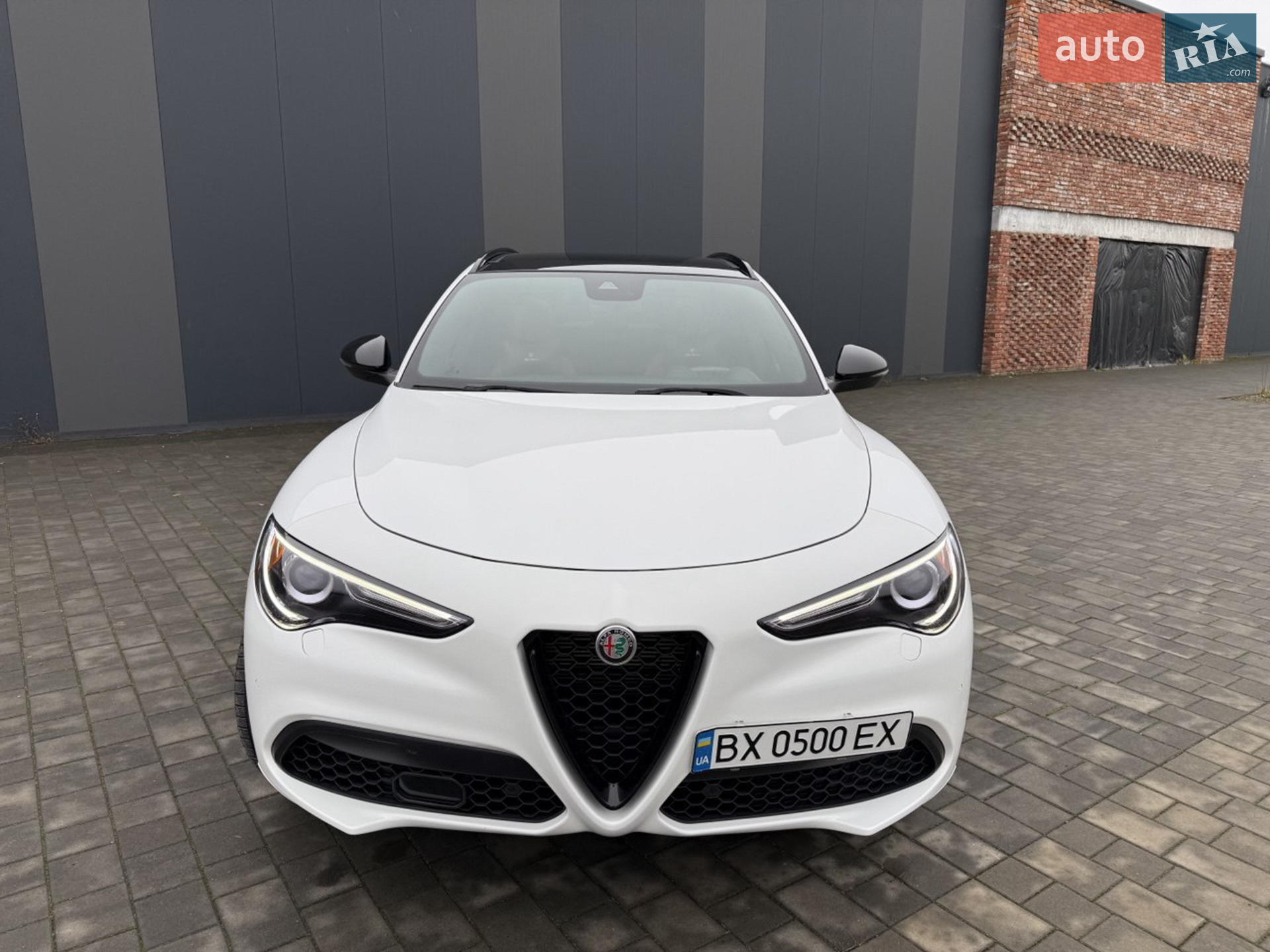 2022 Alfa Romeo Stelvio - мініатюра 2