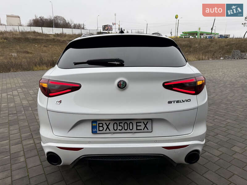 Внедорожник / Кроссовер Alfa Romeo Stelvio 2022 в Хмельницком