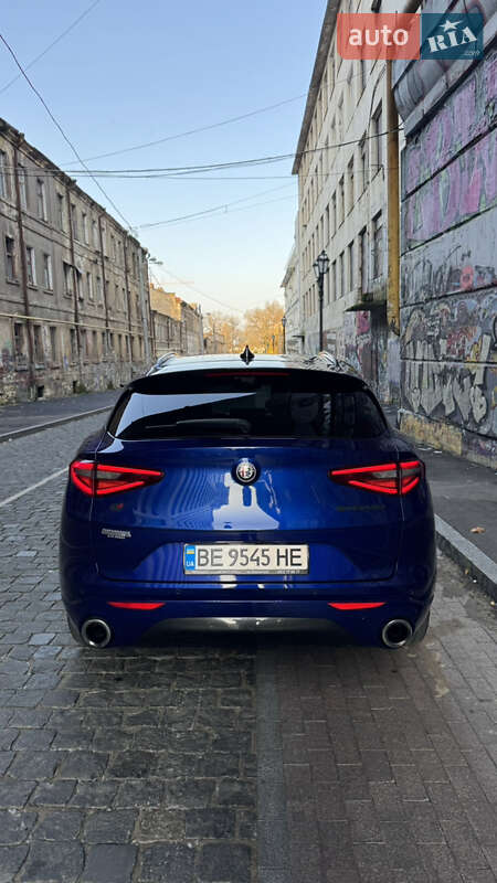 Внедорожник / Кроссовер Alfa Romeo Stelvio 2021 в Одессе фото 4 Внедорожник / Кроссовер Alfa Romeo Stelvio 2021 в Одессе