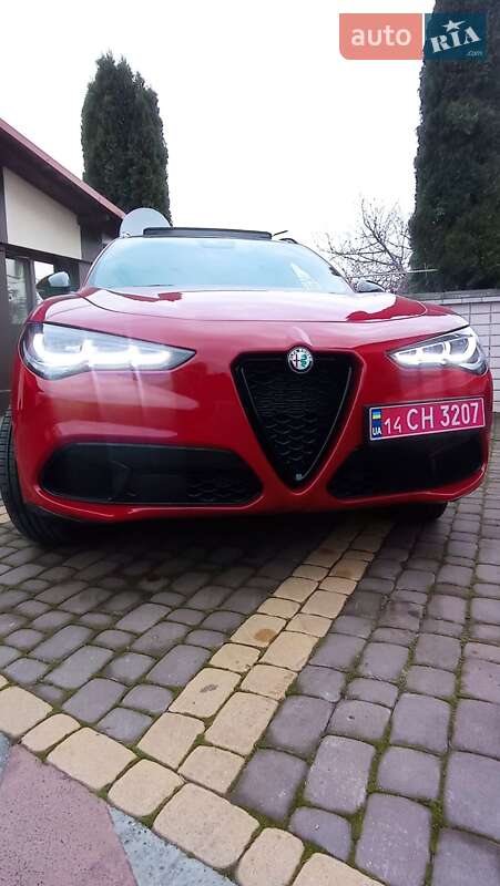 Внедорожник / Кроссовер Alfa Romeo Stelvio 2023 в Виннице