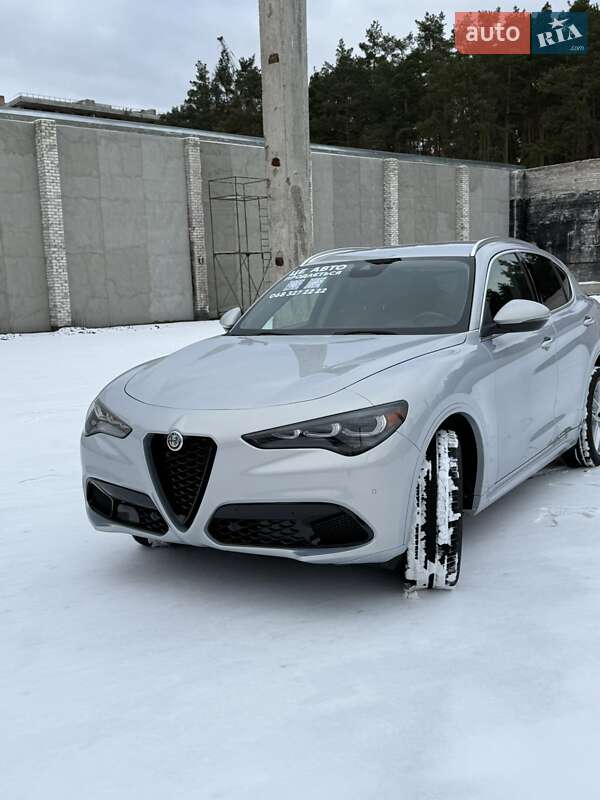 Внедорожник / Кроссовер Alfa Romeo Stelvio 2020 в Киеве