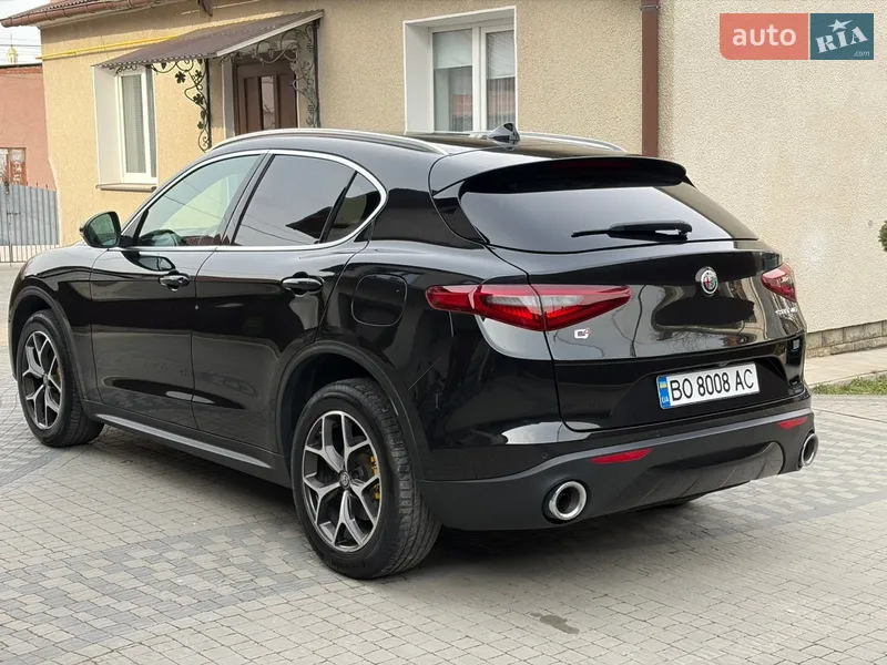 Alfa Romeo Stelvio 2019 VIN ZASPAKBN3K7C51418 фото оголошення 2 з 60