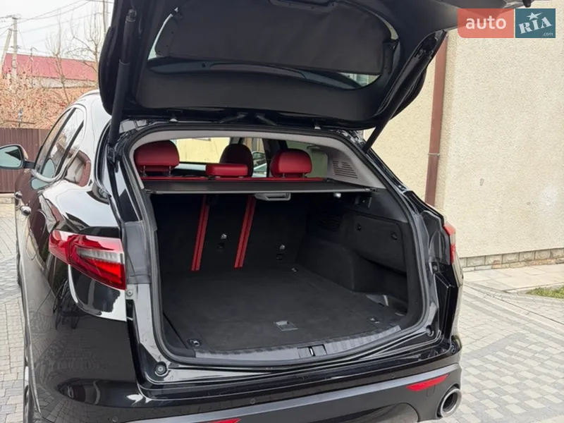 Alfa Romeo Stelvio 2019 VIN ZASPAKBN3K7C51418 фото оголошення 22 з 60