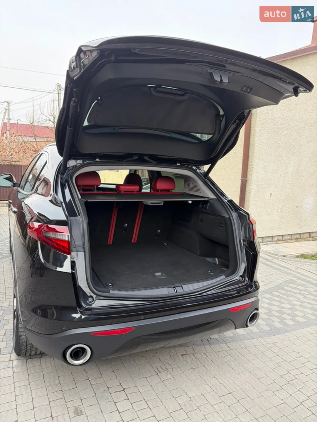 2019 Alfa Romeo Stelvio - мініатюра 23