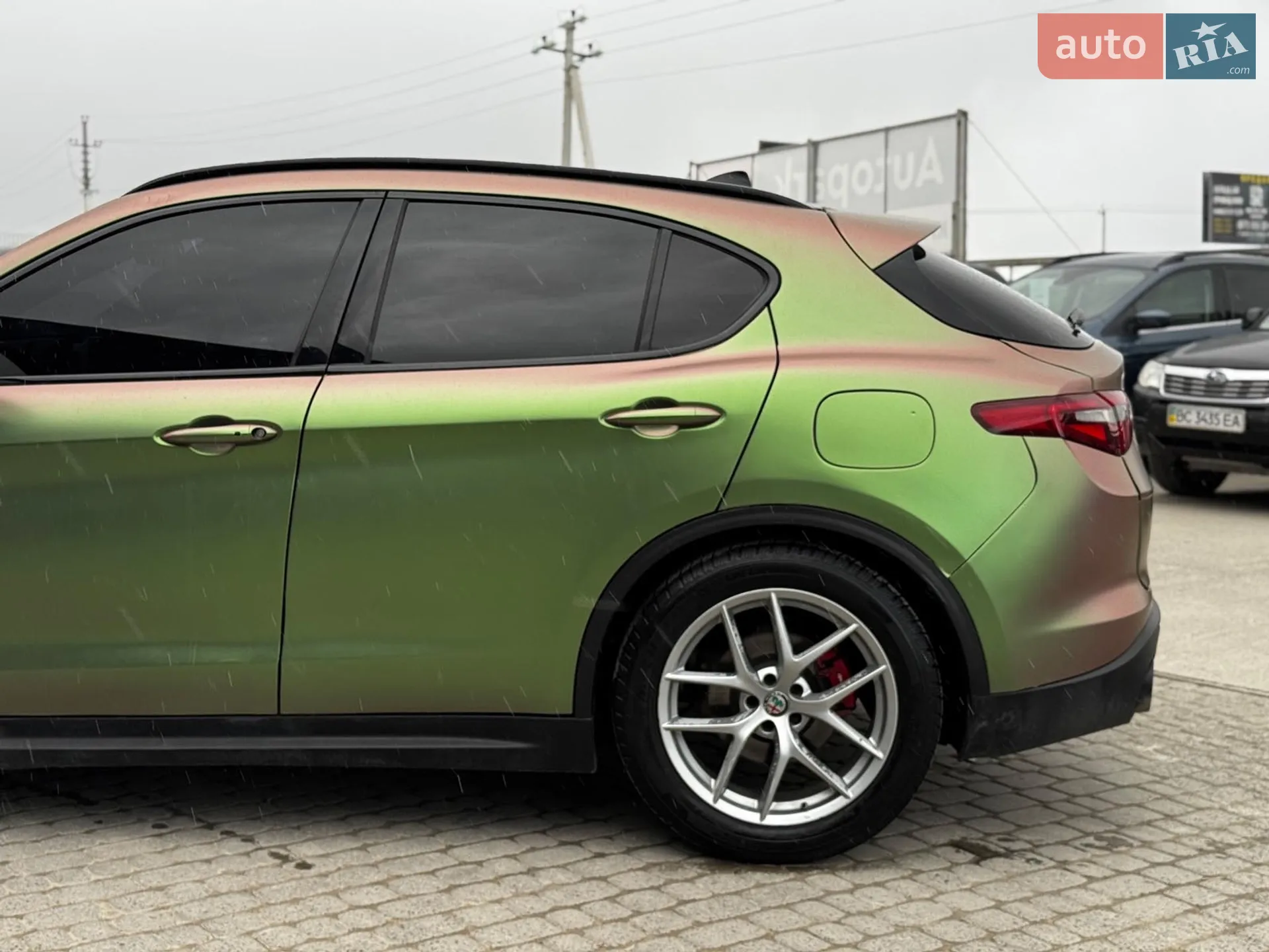 2018 Alfa Romeo Stelvio - мініатюра 13