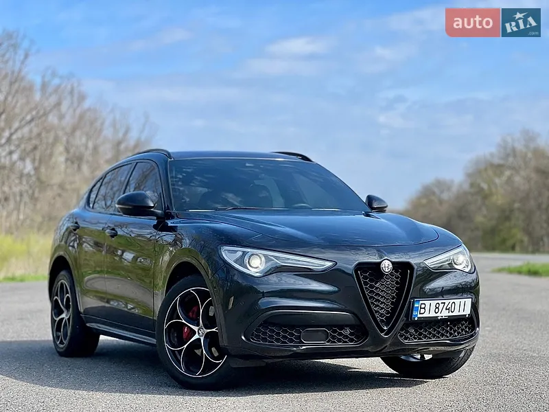 Alfa Romeo Stelvio 2019