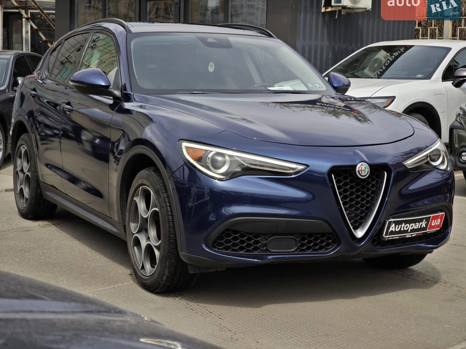 2017 Alfa Romeo Stelvio - мініатюра 3