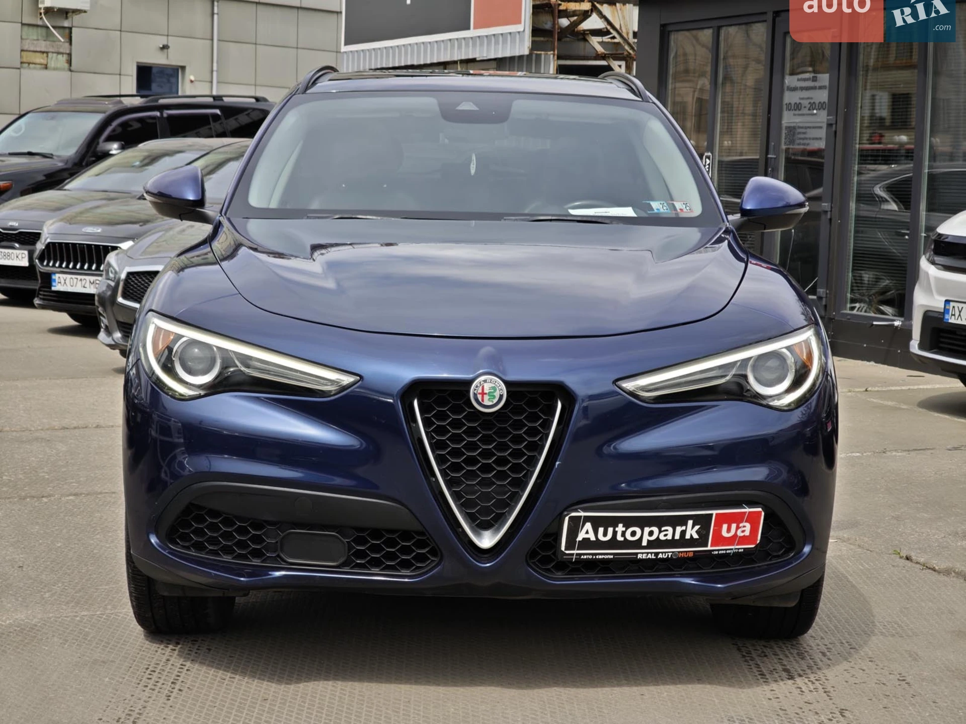2017 Alfa Romeo Stelvio - мініатюра 2