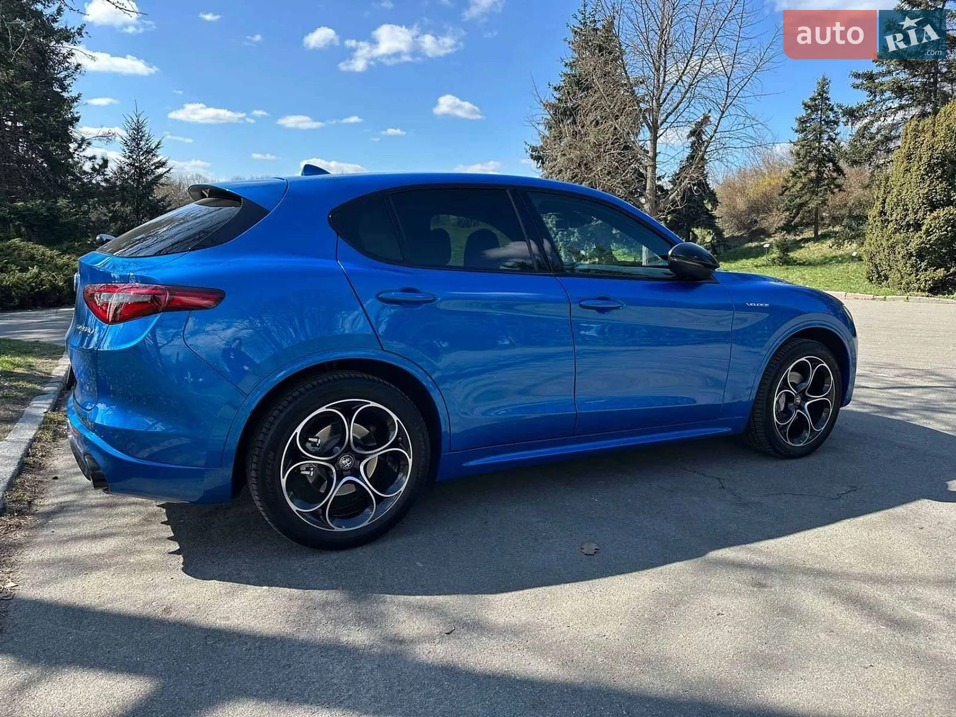 2022 Alfa Romeo Stelvio - мініатюра 9