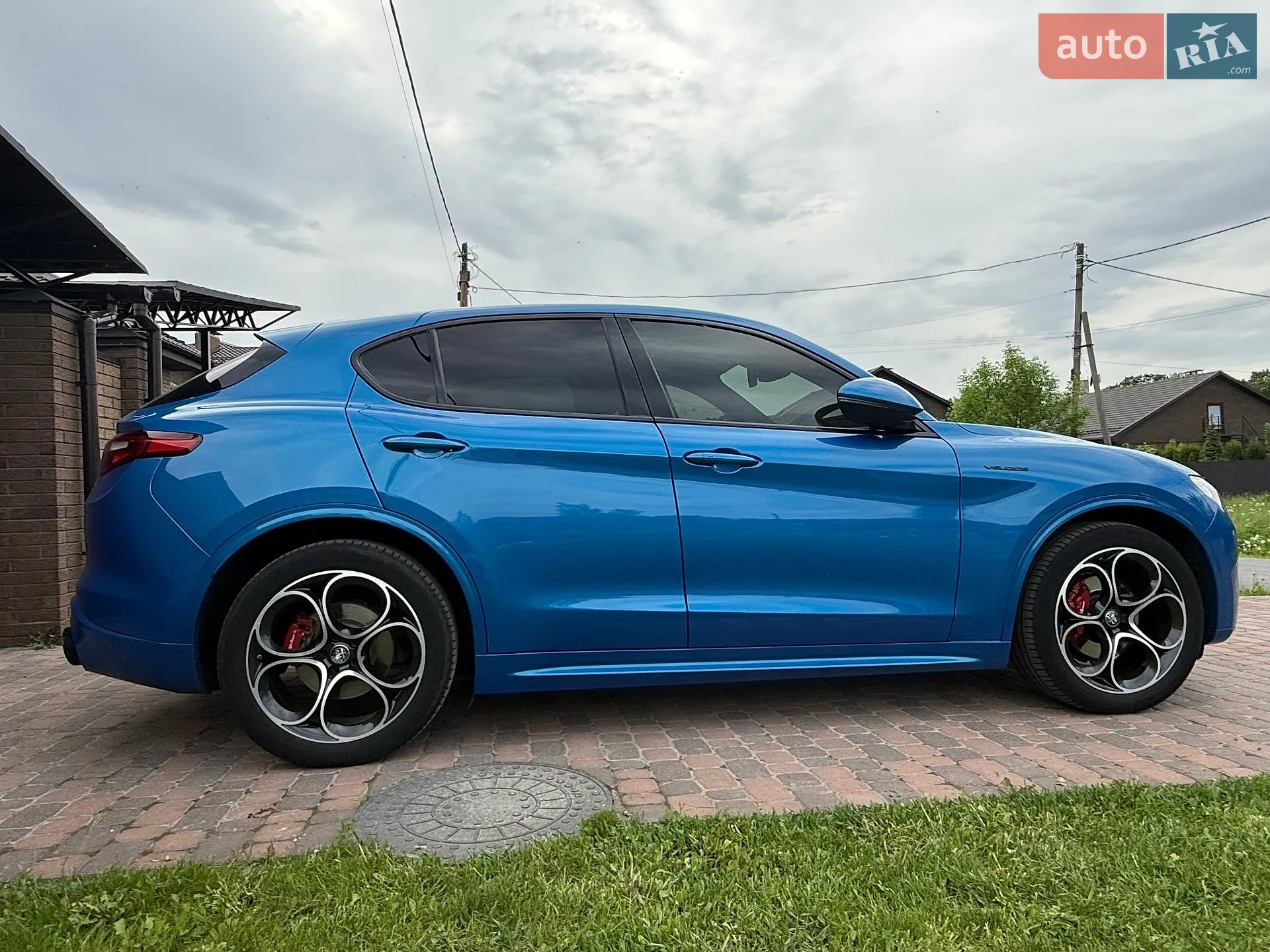 2021 Alfa Romeo Stelvio - мініатюра 2