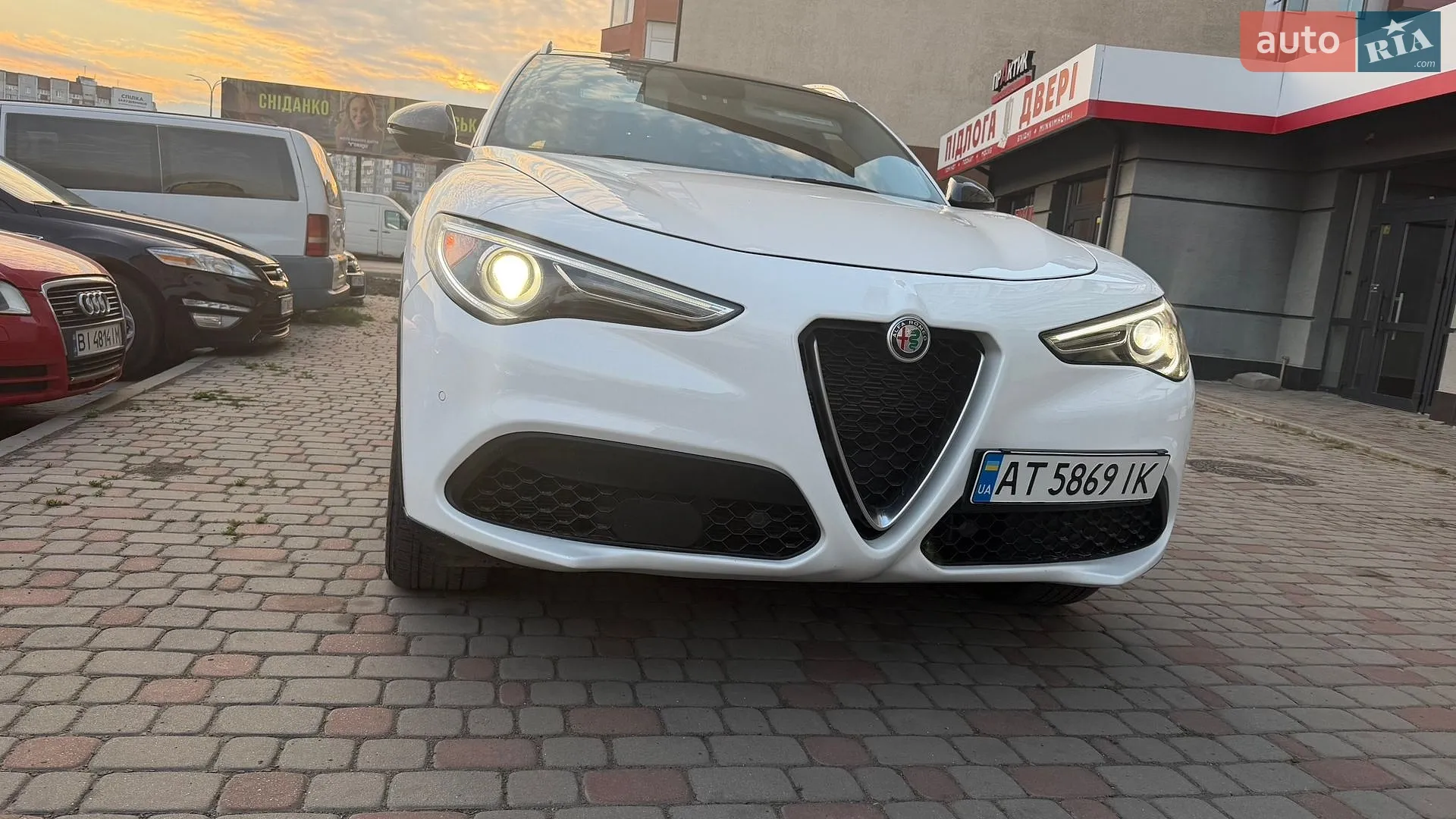 2019 Alfa Romeo Stelvio - мініатюра 5