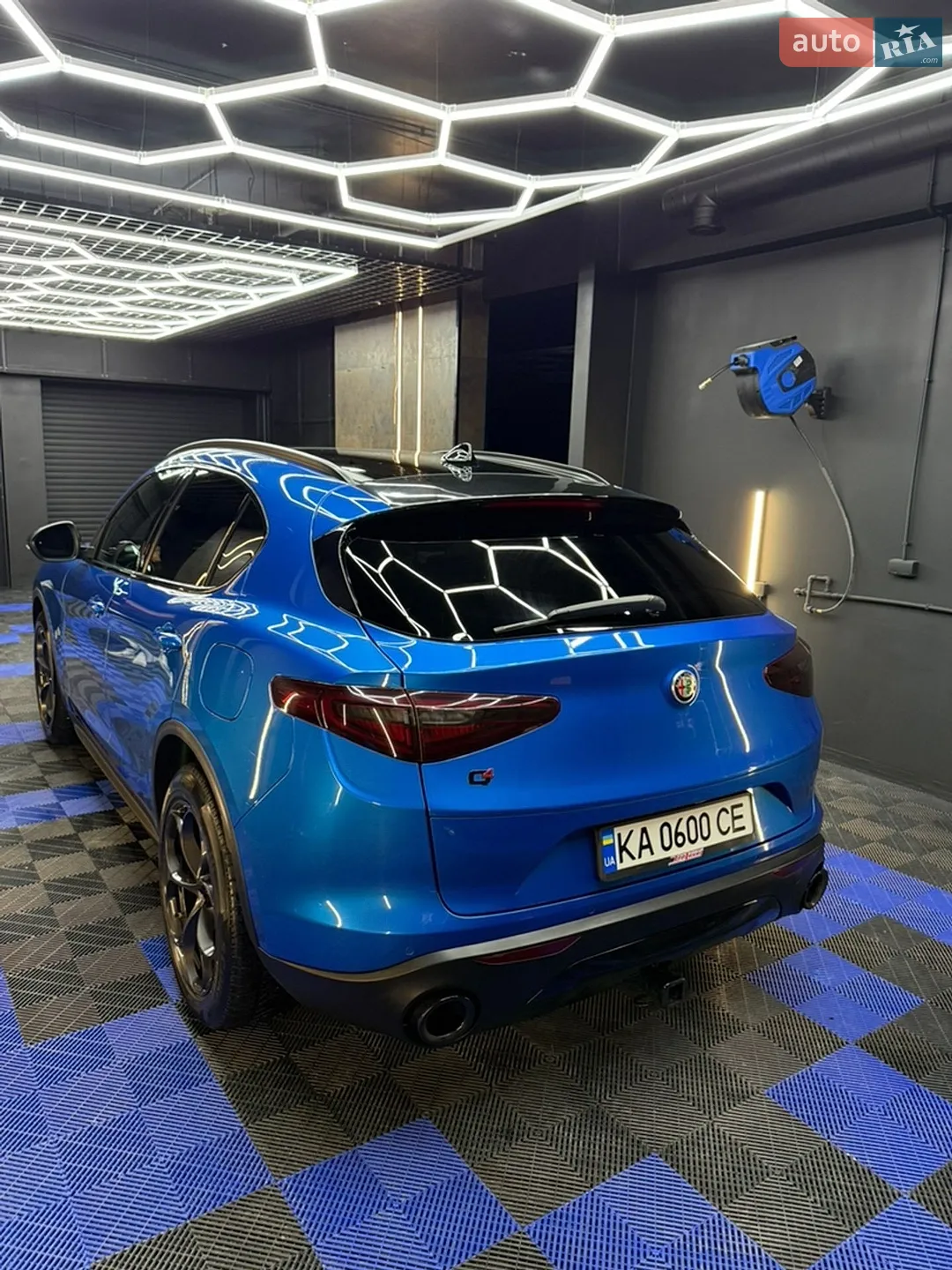 2018 Alfa Romeo Stelvio - мініатюра 9