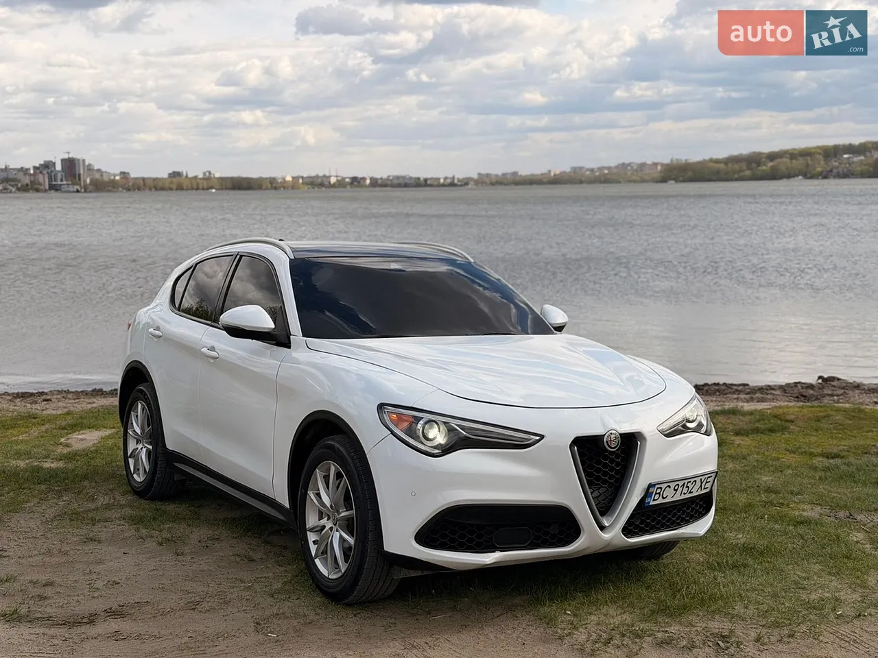 2017 Alfa Romeo Stelvio - мініатюра 35