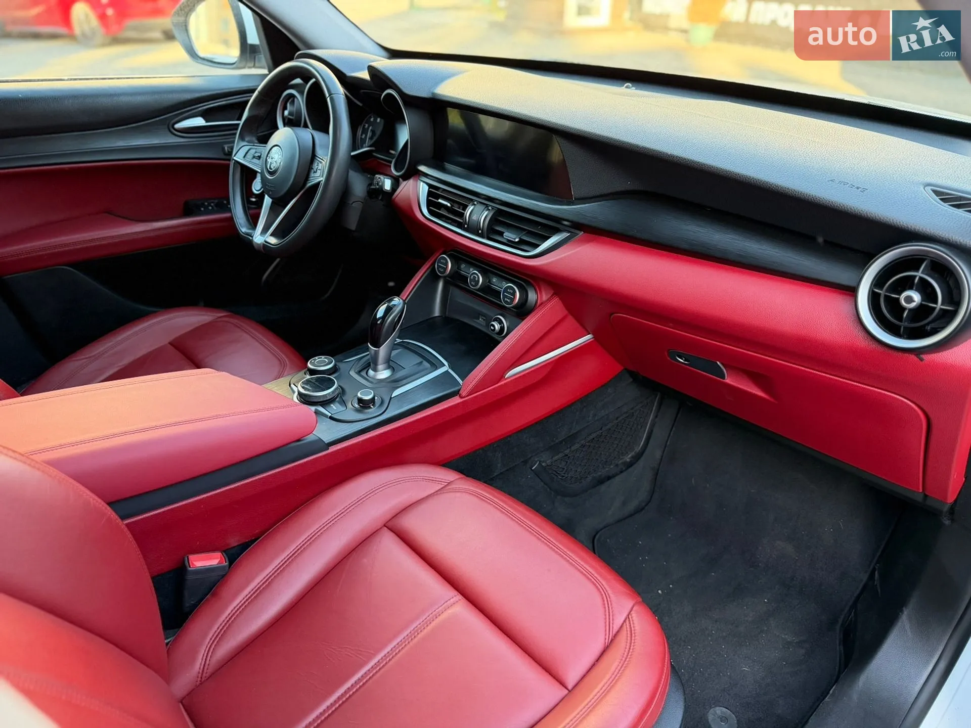 2017 Alfa Romeo Stelvio - мініатюра 18