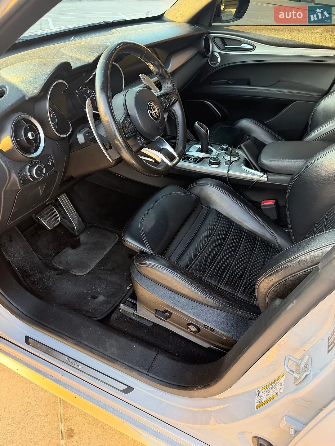 2019 Alfa Romeo Stelvio - мініатюра 14
