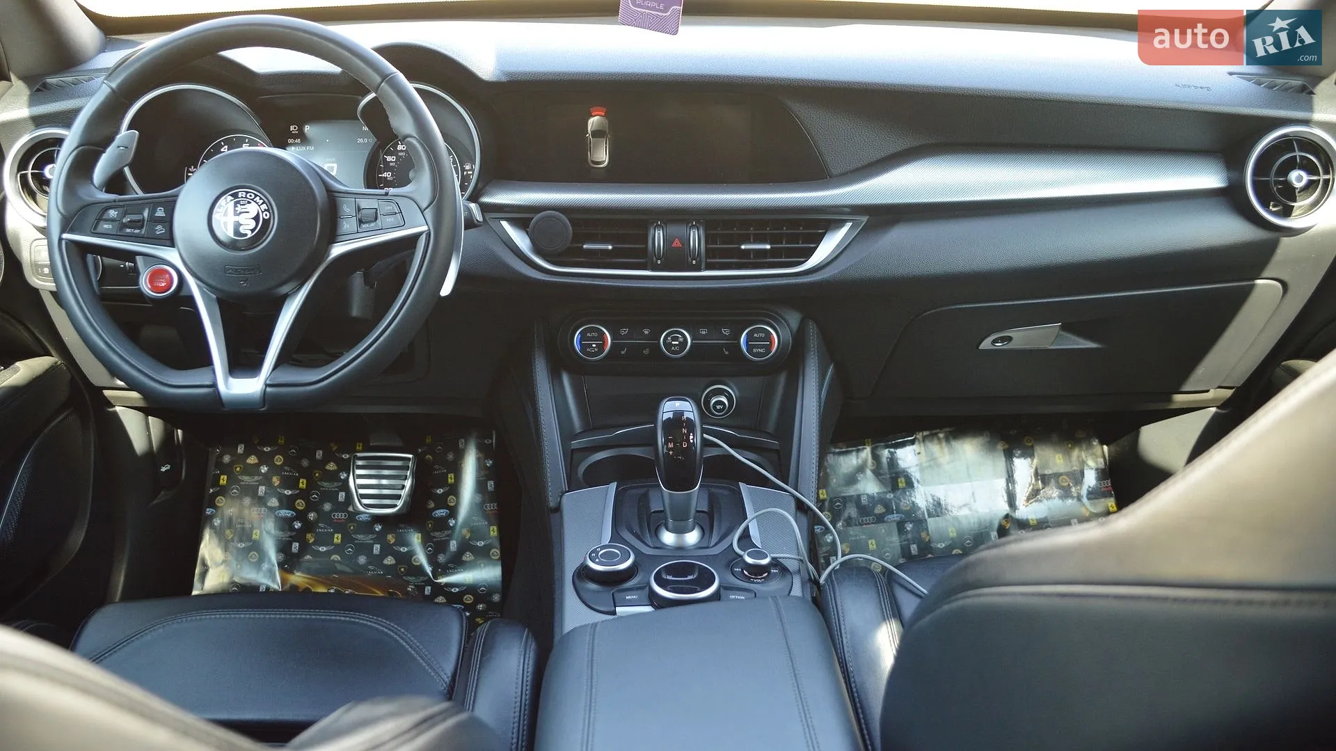 2017 Alfa Romeo Stelvio - мініатюра 26