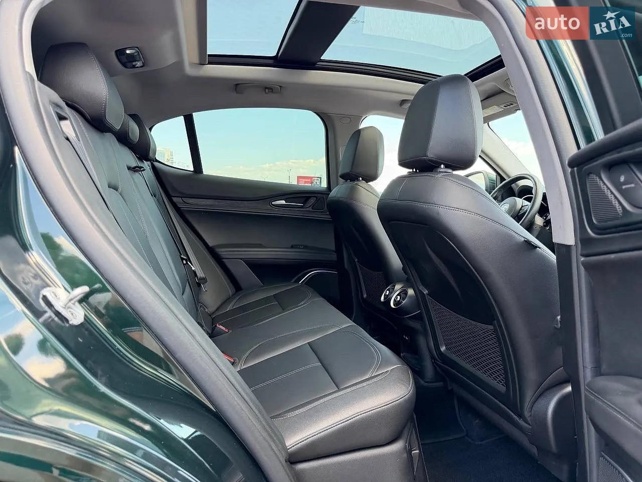 2020 Alfa Romeo Stelvio - мініатюра 35