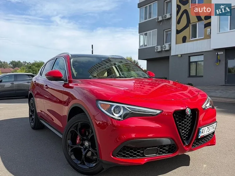 Alfa Romeo Stelvio 2019