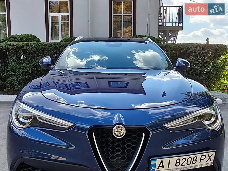 Alfa Romeo Stelvio 2017