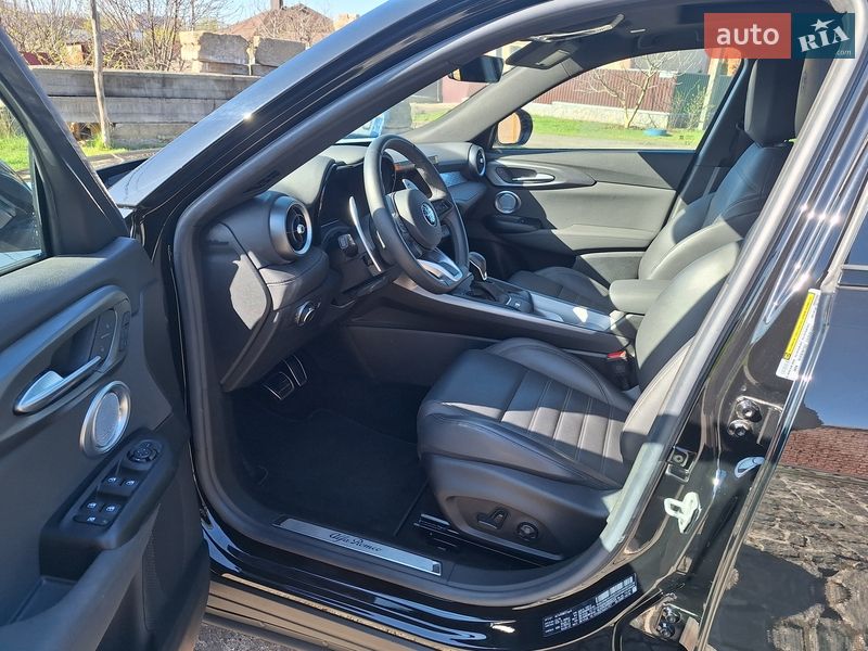 Внедорожник / Кроссовер Alfa Romeo Tonale 2023 в Полтаве