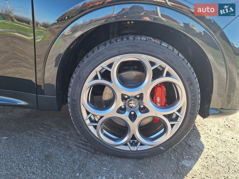 Внедорожник / Кроссовер Alfa Romeo Tonale 2023 в Полтаве
