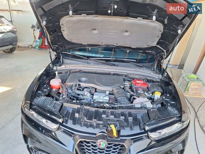 Внедорожник / Кроссовер Alfa Romeo Tonale 2023 в Полтаве