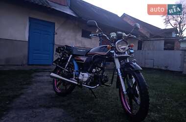 Мопеди Alpha Sabur 2013 в Львові