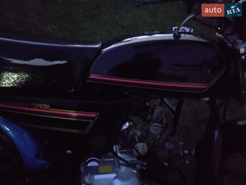 Мопеды Alpha Sabur 2013 в Львове