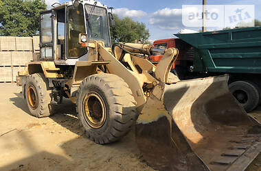 Фронтальный погрузчик Амкодор 352 2006 в 
