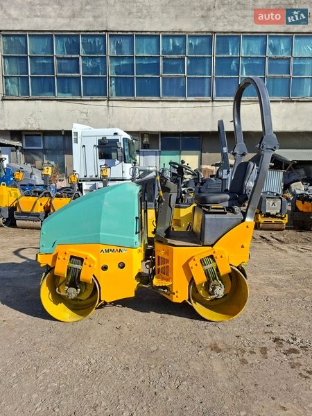 Дорожный каток Ammann ARX 2015 в Львове