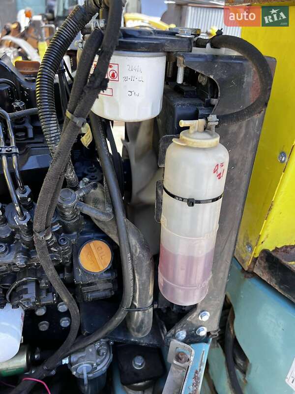 Дорожный каток Ammann AV 2015 в Львове