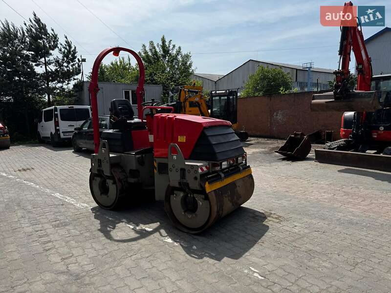 Дорожній каток Ammann AV 2011 в Львові