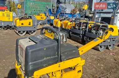 Дорожній каток Ammann AV 2015 в Львові