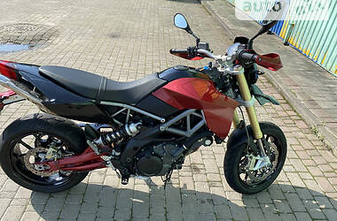 Мотоцикл Супермото (Motard) Aprilia Dorsoduro 2011 в Івано-Франківську