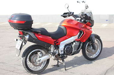 Мотоцикл Туризм Aprilia ETV 1000 Caponord 2002 в Львове