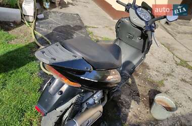 Мотороллер Aprilia Leonardo 250 2001 в 