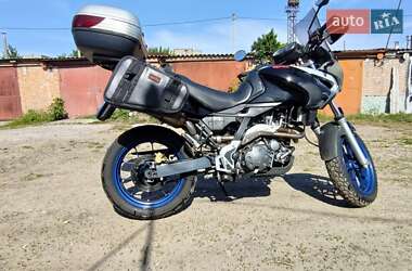 Мотоцикл Туризм Aprilia Pegaso 650 2005 в 