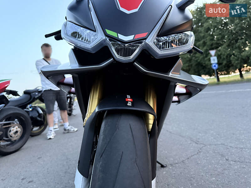 Спортбайк Aprilia RSV4 2021 в Сумах
