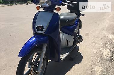 Скутер Aprilia Scarabeo 2000 в Сокале