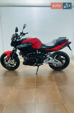 Мотоцикл Без обтікачів (Naked bike) Aprilia Shiver 2016 в 