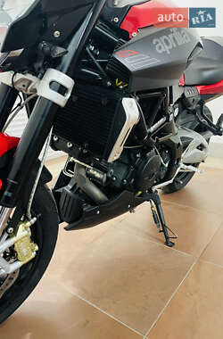 Мотоцикл Без обтікачів (Naked bike) Aprilia Shiver 2016 в 