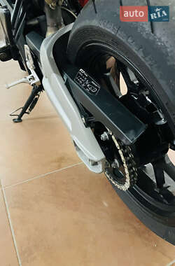 Мотоцикл Без обтікачів (Naked bike) Aprilia Shiver 2016 в 