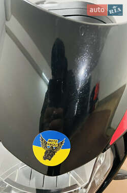 Мотоцикл Без обтікачів (Naked bike) Aprilia Shiver 2016 в 