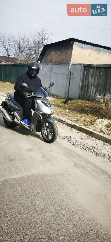 Скутер Aprilia Sportcity 2006 в Ирпене