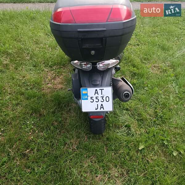 Максі-скутер Aprilia Sportcity 2009 в Івано-Франківську