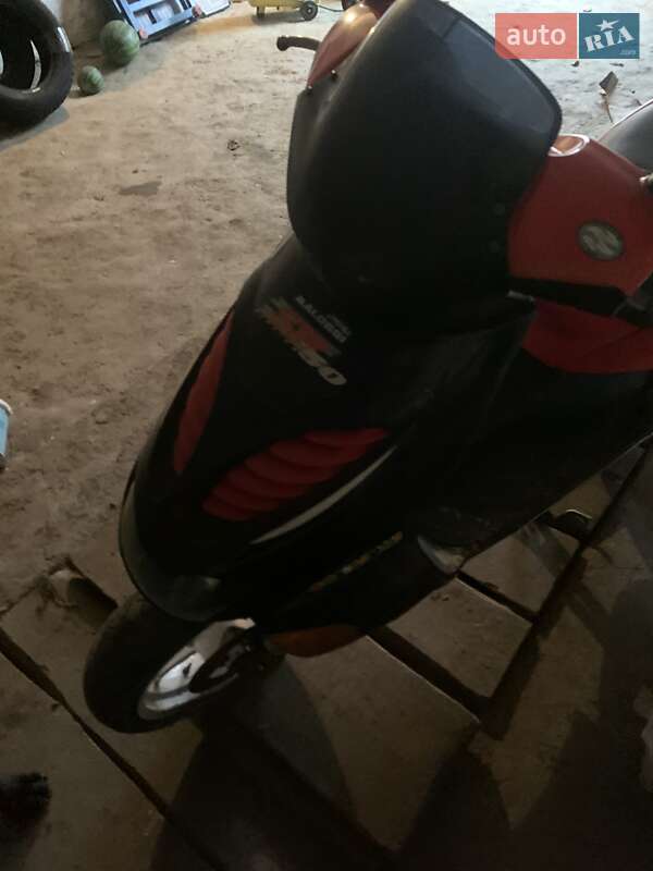 Грузовые мотороллеры, мотоциклы, скутеры, мопеды Aprilia SR 2000 в Литине