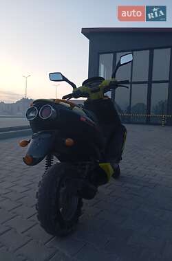 Грузовые мотороллеры, мотоциклы, скутеры, мопеды Aprilia SR 2007 в 