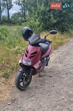 Мопеды Aprilia SR 2003 в Богородчанах