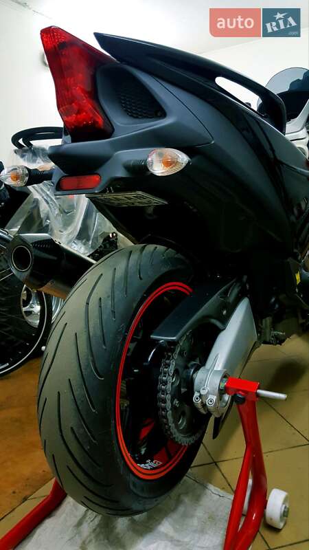 Макси-скутер Aprilia SRV 2012 в Киеве фото 2 Макси-скутер Aprilia SRV 2012 в Киеве