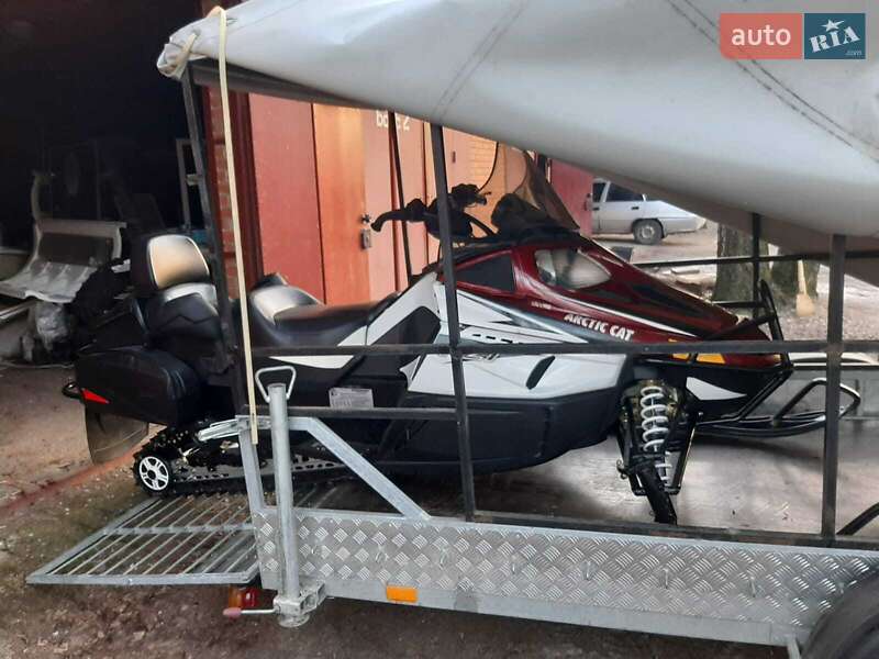 Снегоходы для охоты и рыбалки Arctic cat TZ1 LXR 2010 в Киеве